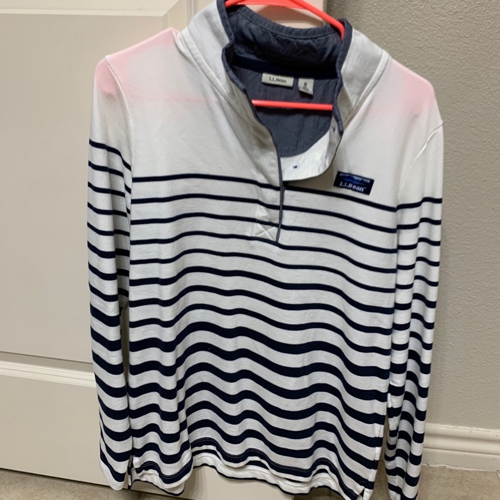Women’s LL Bean Light Sweater